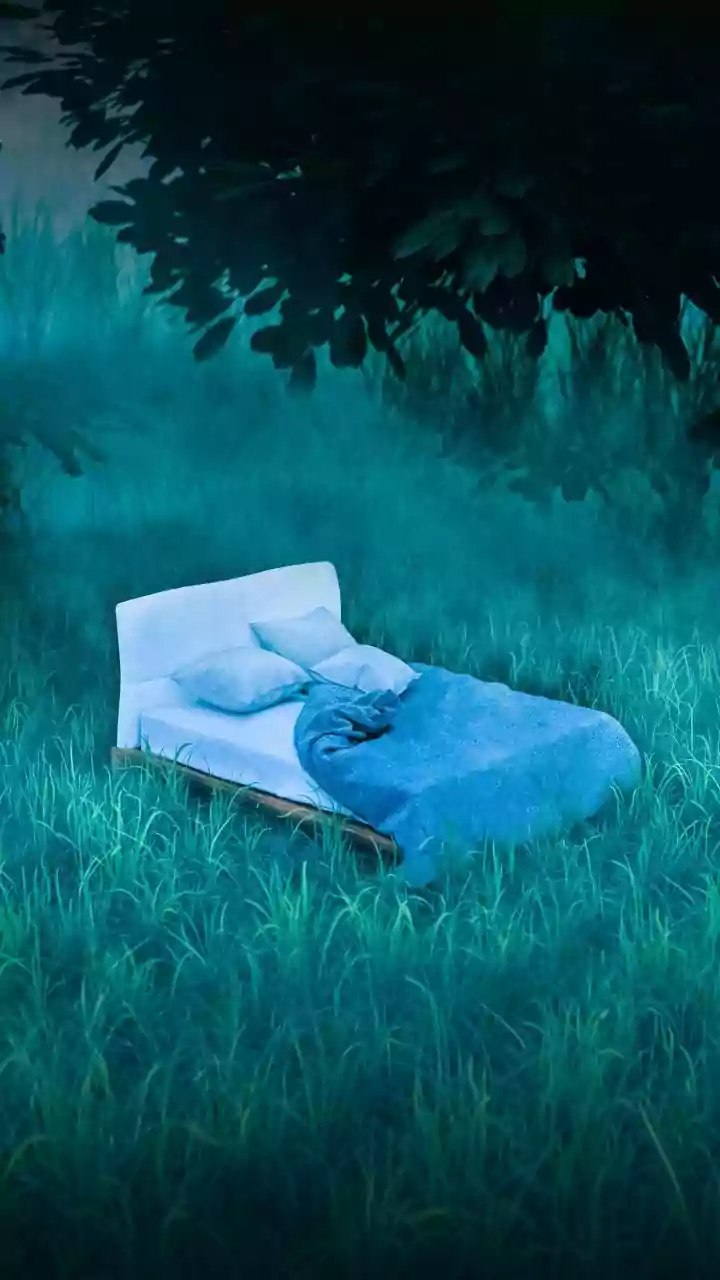 Sleep Debt Builds Quietly Through The Week, And Your Body May Notice