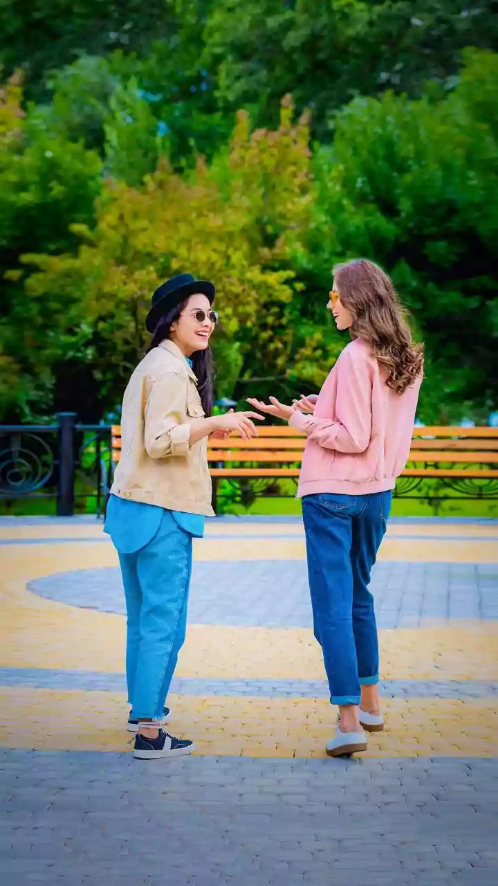 Talking Side by Side May Feel Easier Than a Face-to-Face Check-In