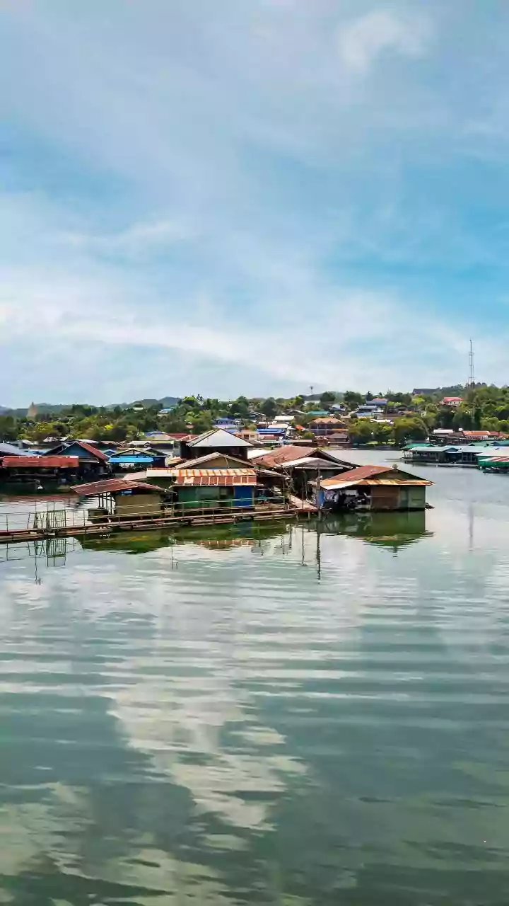 Floating Villages: Unique Monsoon Destinations in India