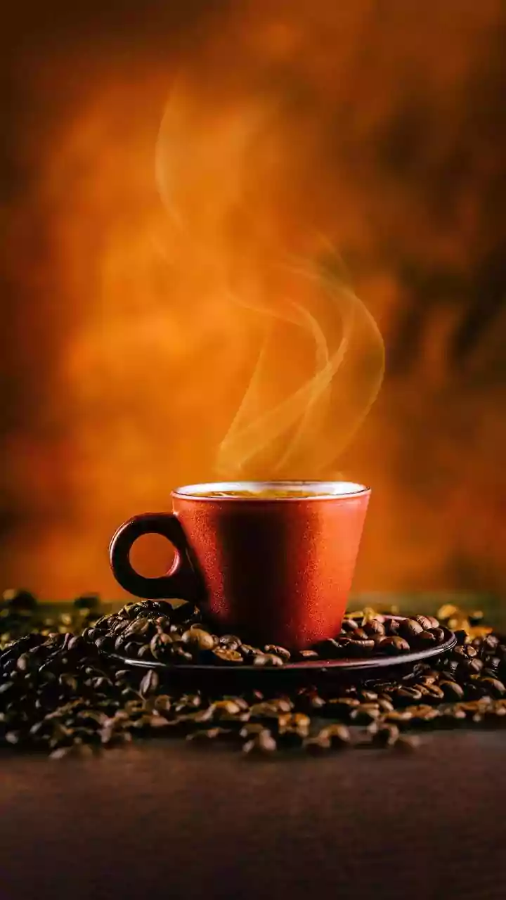 Drinking Very Hot Beverages Habitually May Raise Oesophageal Damage Risk, Experts Warn