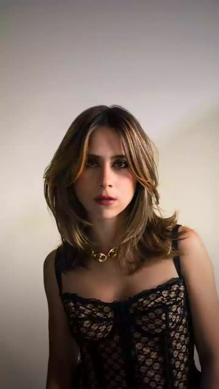 Atriz de Três Graças comemora a morte da própria personagem no fim da novela