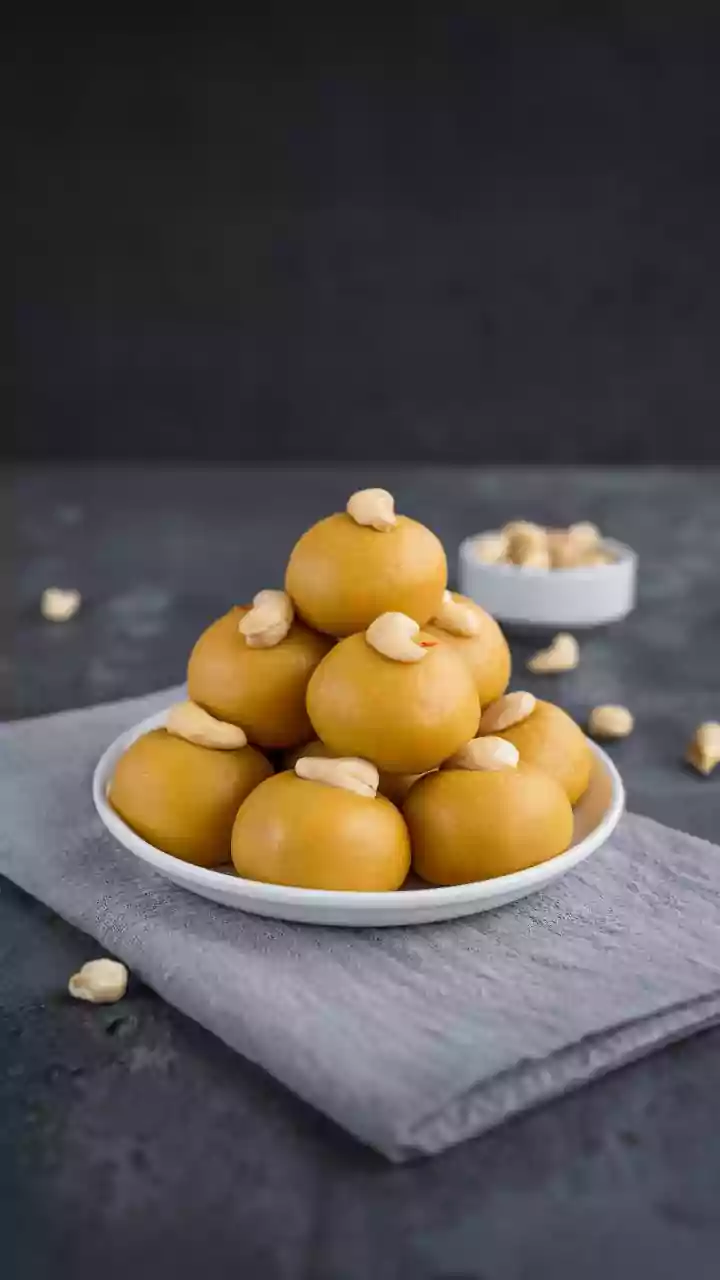 Discovering Rich Nut-Based Halwas And Laddu Delicacies On A Regional Indian Winter Food Outing