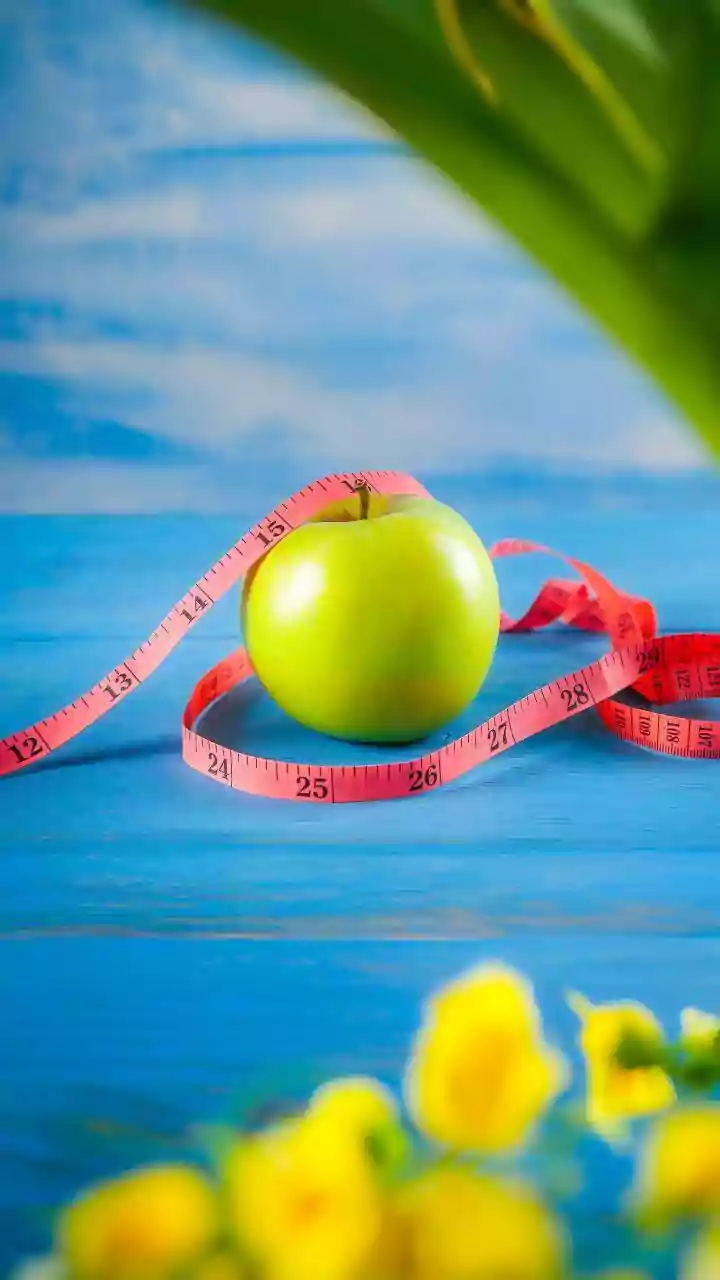 Why Eating After Sunset Disrupts Your Health: Expert Nutritionist Explains