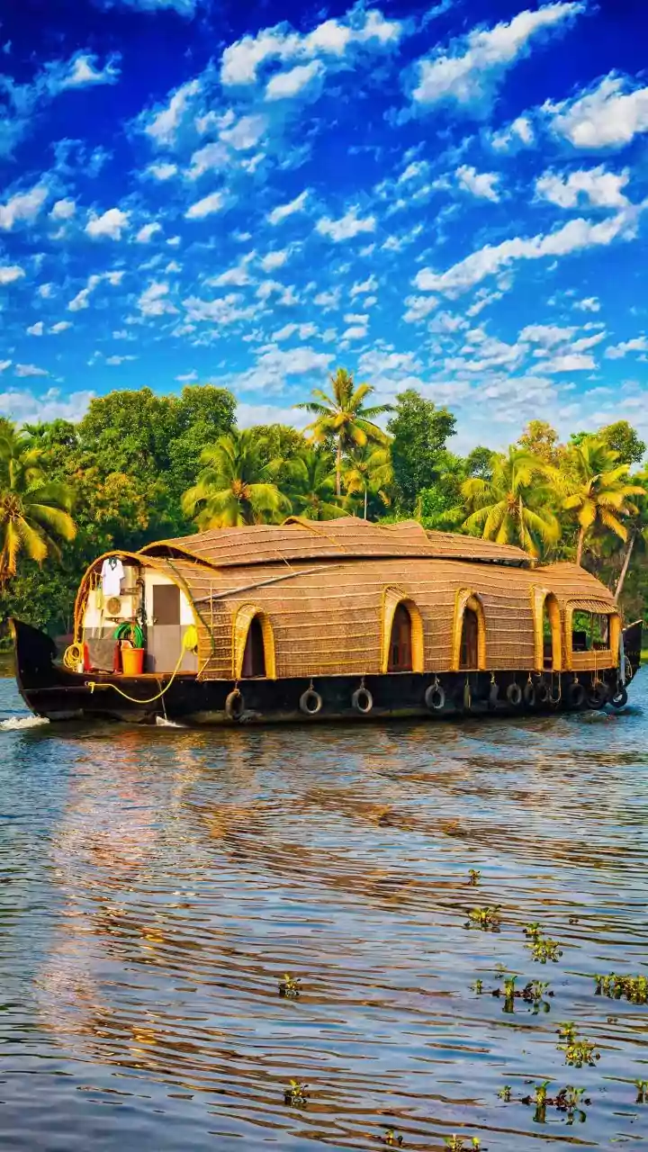 Winter Wanderlust! 55% of Indians plan trips - Here are the top destinations