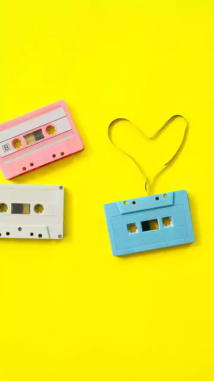 9 Romantic Songs Perfect for Your Valentine's Day Drive