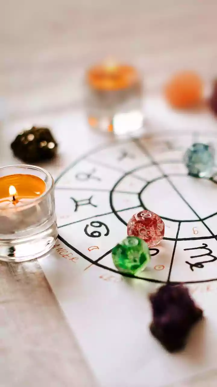 Tarot Card Reading for December 19: The Choices You Make Today Change Everything