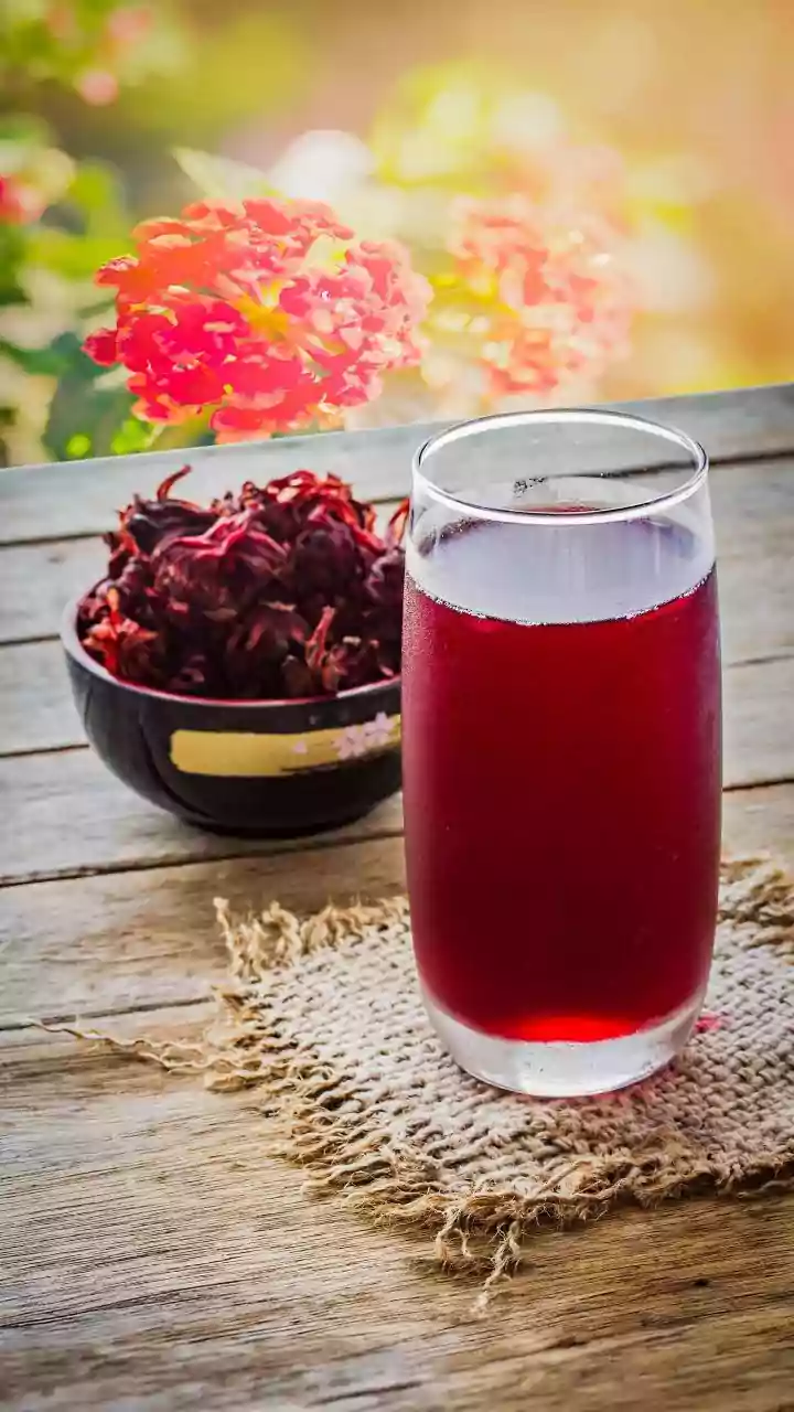 Is Hibiscus Sweet Lime The Most Aesthetic Pink Drink Ever