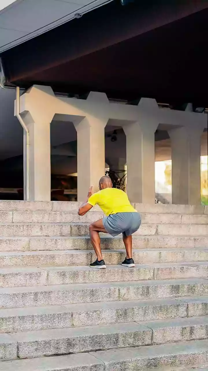 Duck Walk: Your Surprisingly Effective Workout!