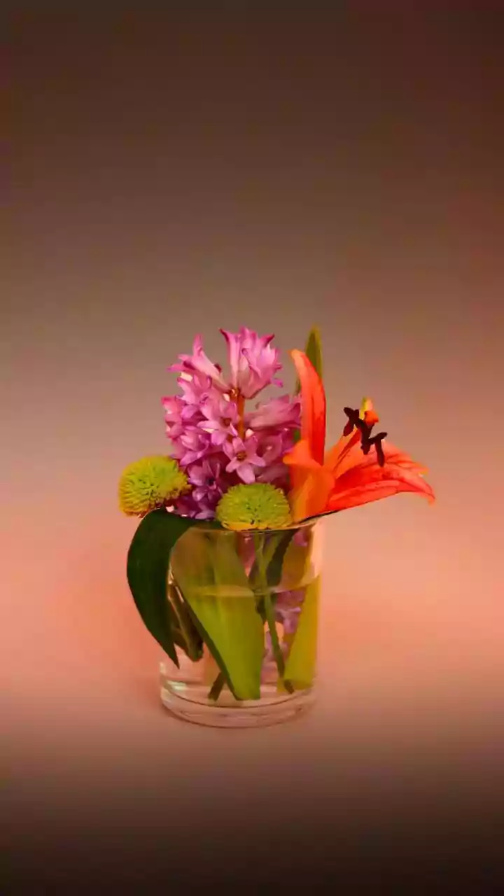 Celebration Styling Should Test Whether Flowers Shed Pollen or Petals