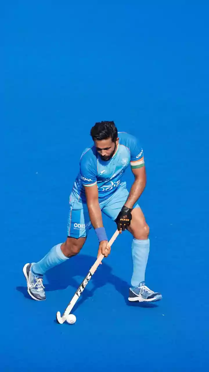 India's 32-year Hockey World Cup winless streak against England remains unbroken after a 4-2 defeat in Netherlands