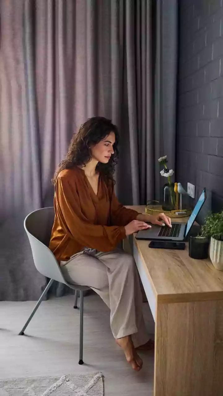 Create your home office your way with AI