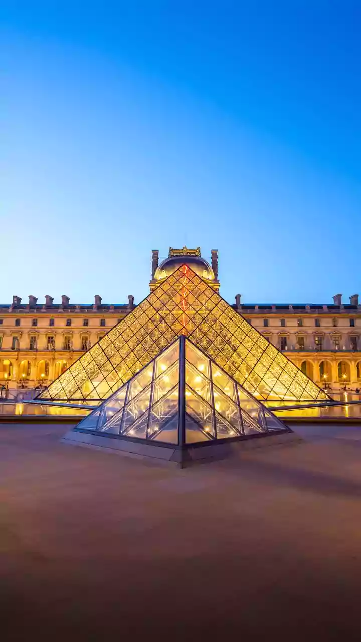Louvre reabre Galeria Apollo após roubo de joias históricas