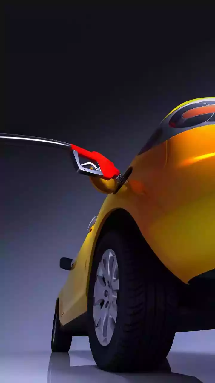 Fuel Prices Unchanged April 21: Delhi, Mumbai, Kolkata, Chennai Rates Stable