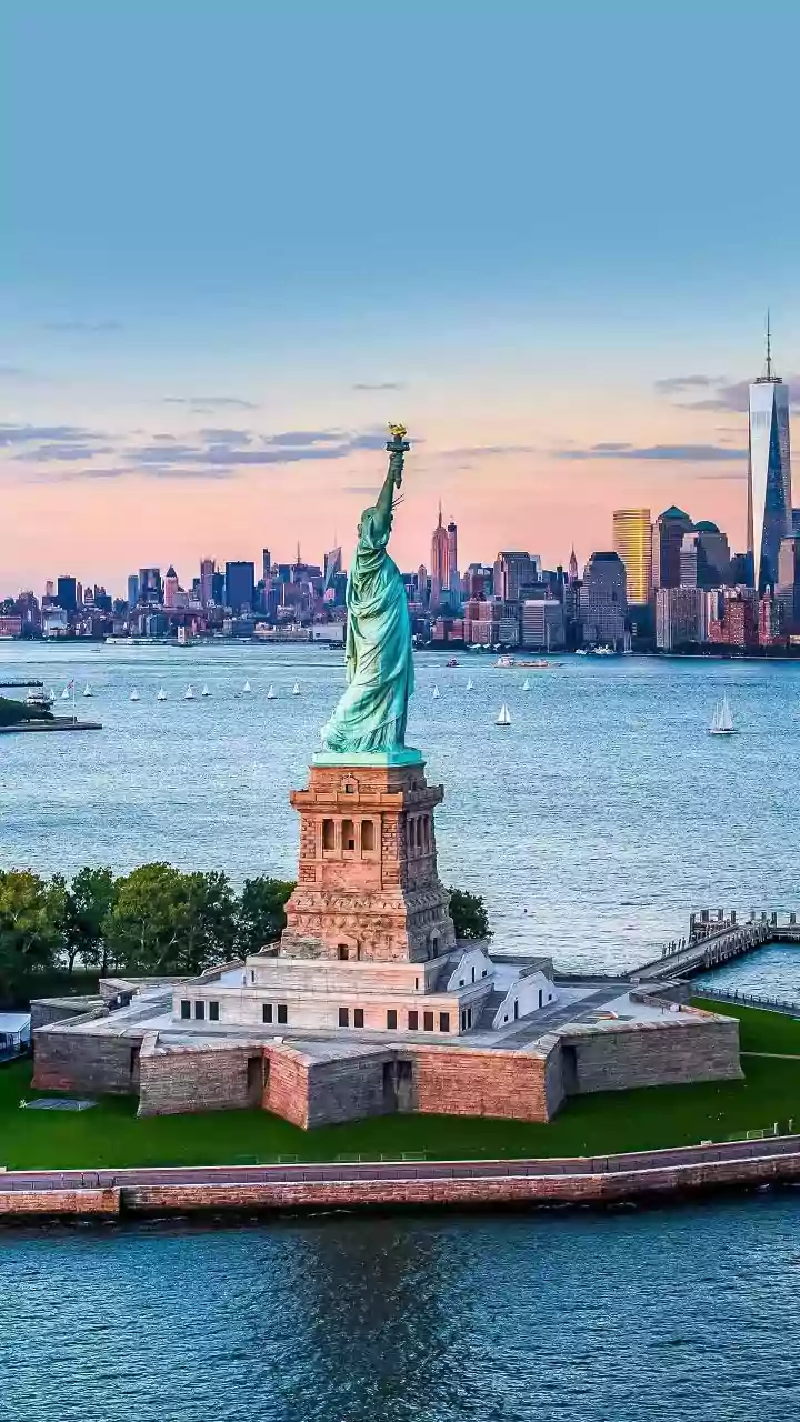 Trump suspends green card lottery program that let Brown University, MIT shootings suspect into US