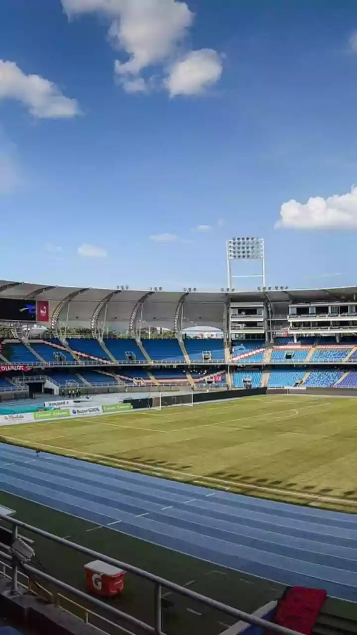 Você pagaria? Cerveja é vendida a quase R$ 100 em estádio da Copa