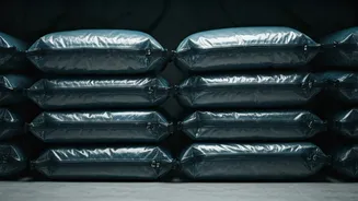 Vacuum Seal Compression Sacks Are Next Big Monsoon Trend
