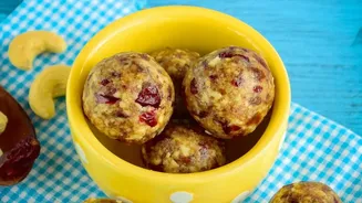 Simple Energy Boosting Date Nut Balls To Keep At Your Desk For 4 PM