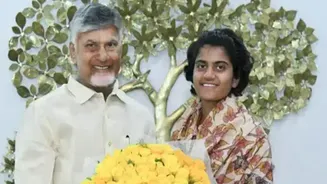 Andhra Pradesh government announces INR 2.5 Cr reward, job and housing plot for World Cup winner Shree Charani