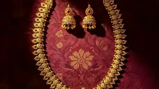 Gold Jewellery Shopping In India: How To Check BIS Hallmark And HUID
