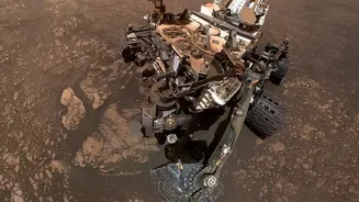 Why Strange Holes On Mars Found By NASA Curiosity Rover Confuse Scientists