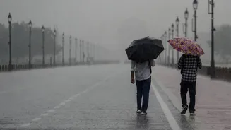 IMD predicts light to moderate rain in Delhi-NCR on Friday