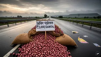 Maharashtra: Opposition leaders demand ₹3,000/quintal price for onions, demonstrate on highway