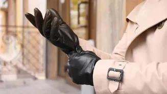These styles go well with leather gloves