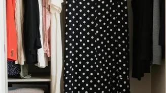 Smart Carry-On Hacks Keep Your Wardrobe Organized On Seven Kilo Trips