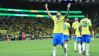 Lucas Paquetá ganha força entre titulares da Seleção para amistoso contra o Egito