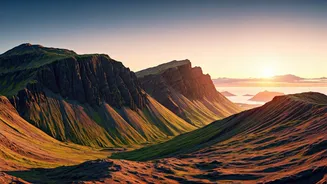 Midnight Sun Hiking in Iceland: Unforgettable Adventures Under Endless Daylight