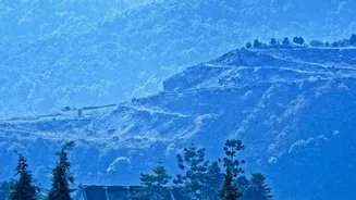 Mussoorie's Jharipani Castle Is the Real Home of Musafir Cafe