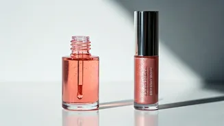 Lip Oil Or Lip Gloss? Here's What Beauty Experts Prefer