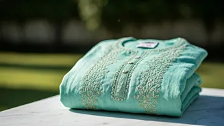 Kareena Kapoor Khan's Summer Kurta: Your Ultimate Style Guide for Effortless Elegance