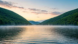 Rajasthan's Lake City Works For Romantic Monsoon Plans