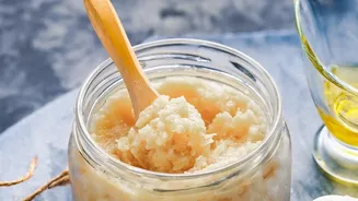 Toum's Simple Recipe Depends More on Technique Than Extra Ingredients