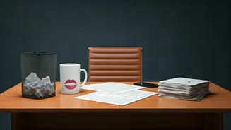 5 Subtle Habits Sabotaging Your Professional Image: Avoid These Pitfalls!