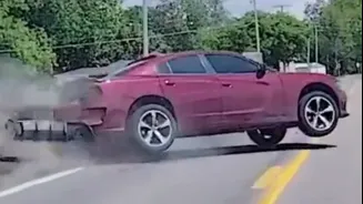 Criança de 3 anos sai de carro esportivo após término de fuga alucinada da polícia