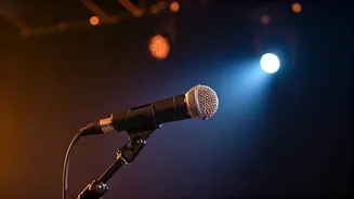 Enrique Iglesias in India: 'Namaste' and Fan Love!