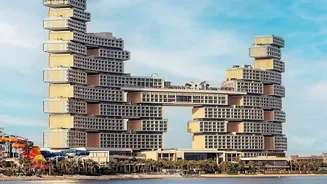 The Most Convenient Hotel Area May Change by Day