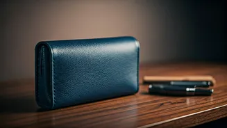 Ditch the Bulge: How a Stylish Pouch is Revolutionizing Men's Carry