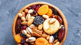 How To Satisfy 4 PM Cravings Using Healthy Homemade Seed Mixes And Millet Bites