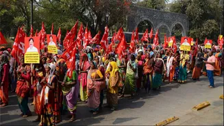 'Nothing implemented': Thousands of farmers resume march to Mumbai