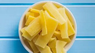 Do Not Eat Raw Bamboo Shoots Without Correct Preparation