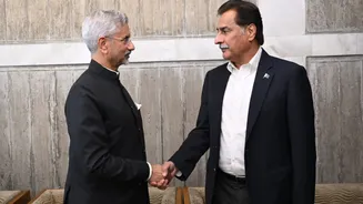 How Islamabad Tried and Failed to Project Jaishankar's Dhaka Handshake with Pak Speaker as Engagement