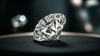 Your Ultimate Guide: 5 Essential Rules for Buying Your First Diamond