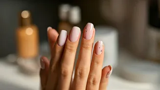 20 Chic & Simple Nail Designs: Effortless Elegance for Every Occasion