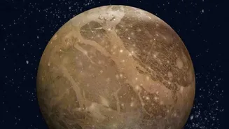 New Horizons Photos May Show Pluto's Surface Changing Over Time