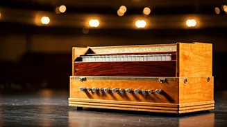 Anup Jalota's Soulful Bhajans at Begum Akhtar Chair Inauguration