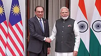PM Modi Meets Malaysian PM Anwar Ibrahim At BRICS Summit In New Delhi, Discusses Strengthening Bilateral Strategic Ties | Watch