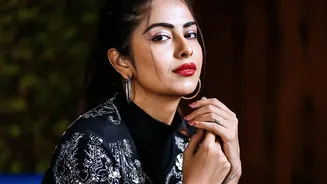 Simple Lip Colour Ideas For Effortless Elegance Across Festive Wardrobes